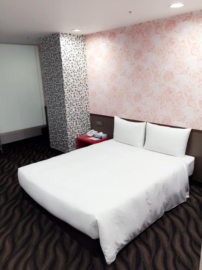 Hotel 6 - Zhonghua Taipé Exterior foto