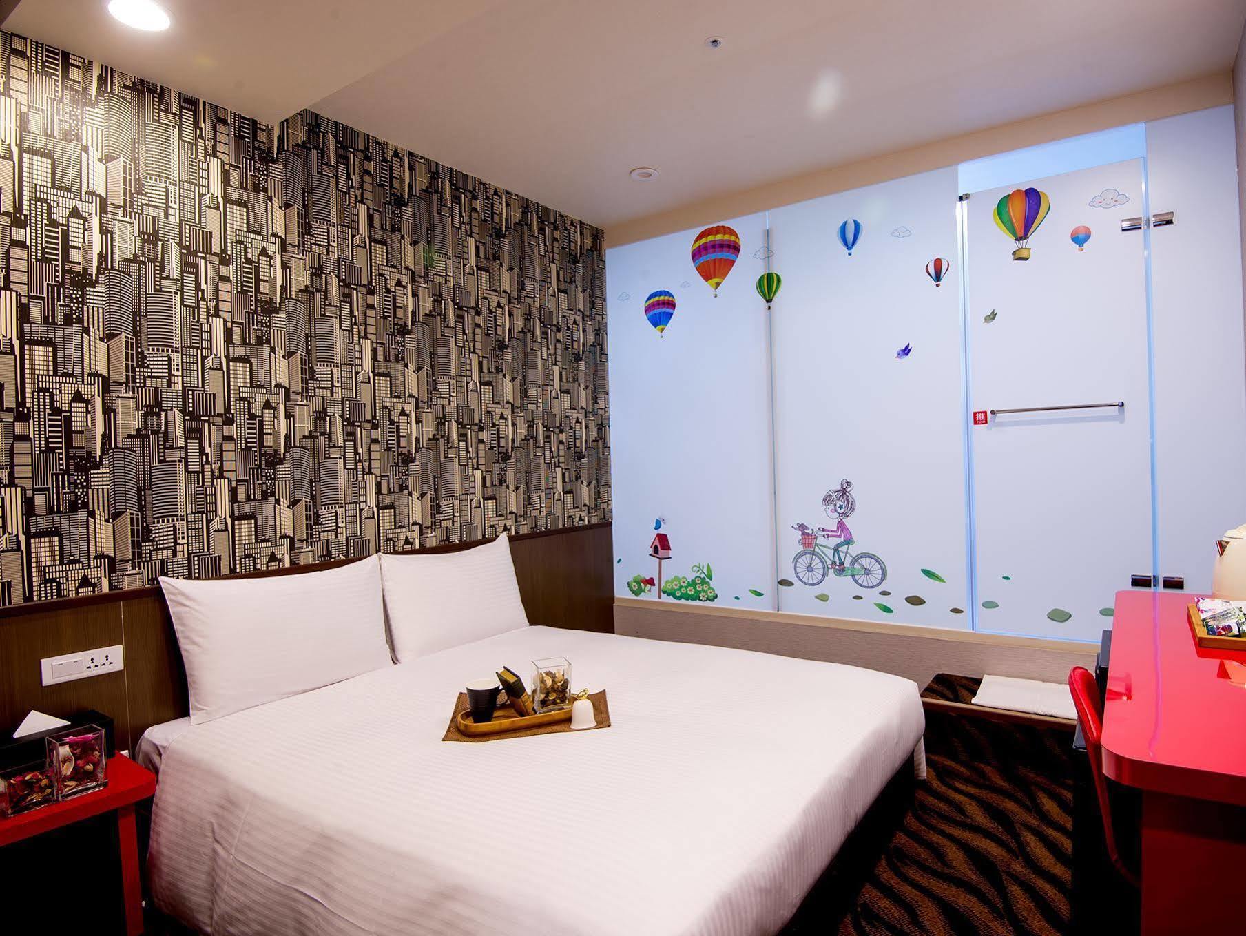 Hotel 6 - Zhonghua Taipé Exterior foto